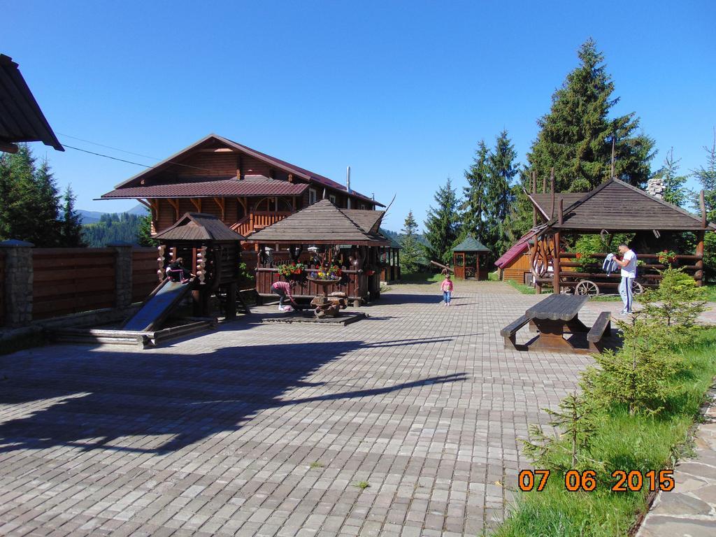 Panorama Karpat Hotel Yablunytsya Luaran gambar